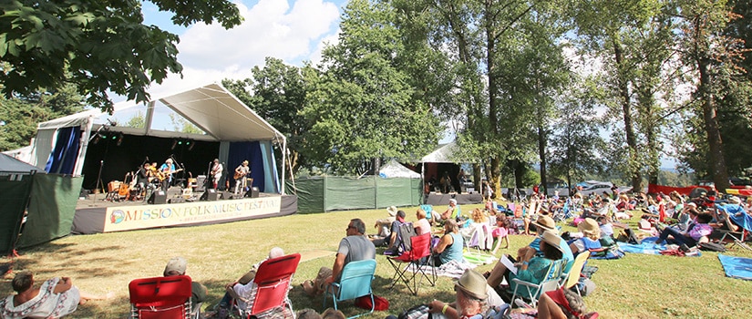 Mission Folk Fest Fans and Stage